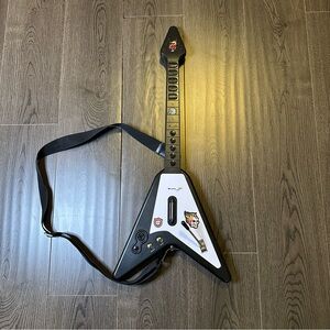 Ant Commandos TAC Flying V Wireless Guitar Hero PS2 DRV-WL-BLKV3 No Dongle UnTsd